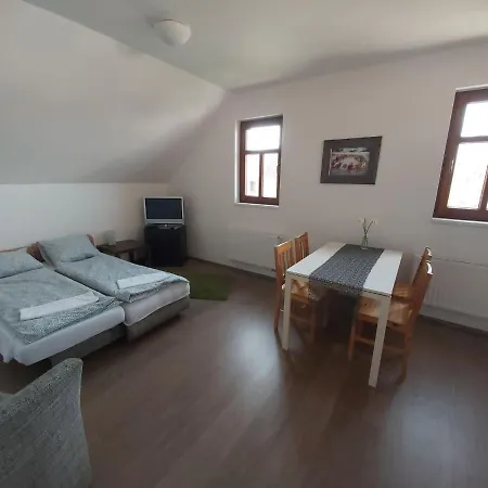 Pivni Lednice 3*