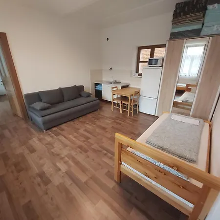 Gasthuis Pivni Lednice 3*