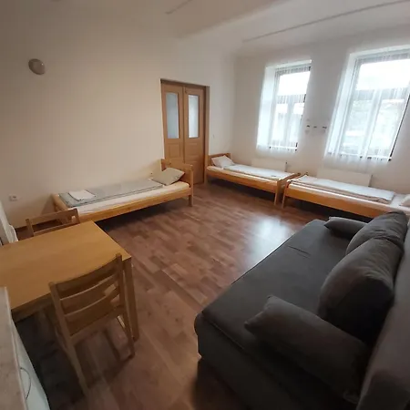 بيت ضيافة Pivni Lednice 3*