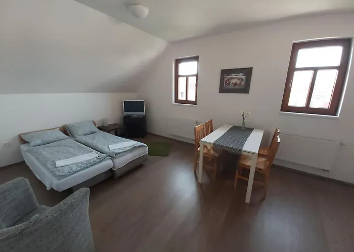 Pivni Lednice 3*