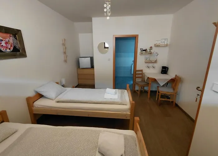 Pivni Lednice Gæstehus Lhota pod Libcany